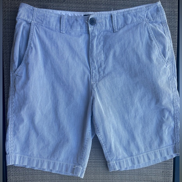 American Eagle Outfitters Other - American Eagle Men’s Classic Fit Seersucker Shorts Blue White Pinstripe Size 34